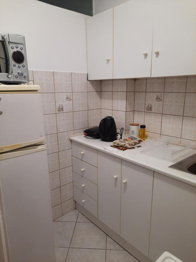 Lousi House Daire Atina Dış mekan fotoğraf